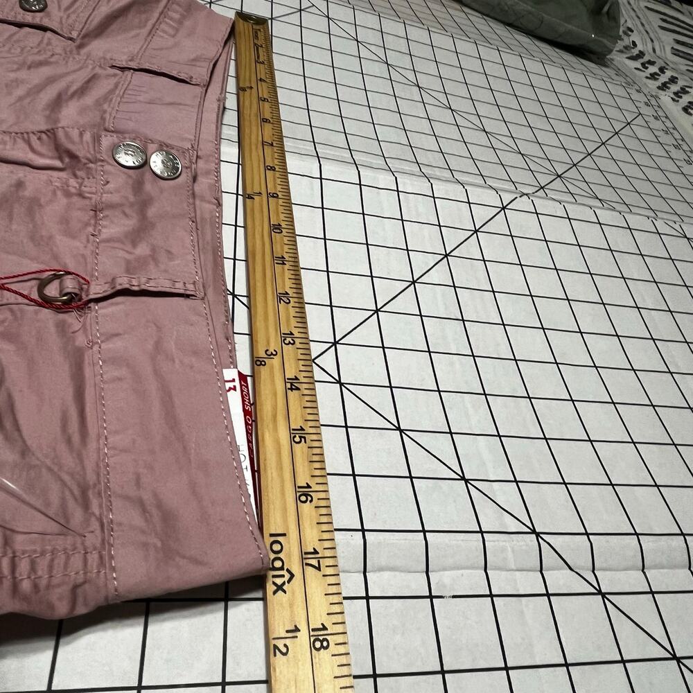 HOT KISS LOW RISE CARGO SHORT MUAVE ROSE Sz 9 - Picture 9 of 10